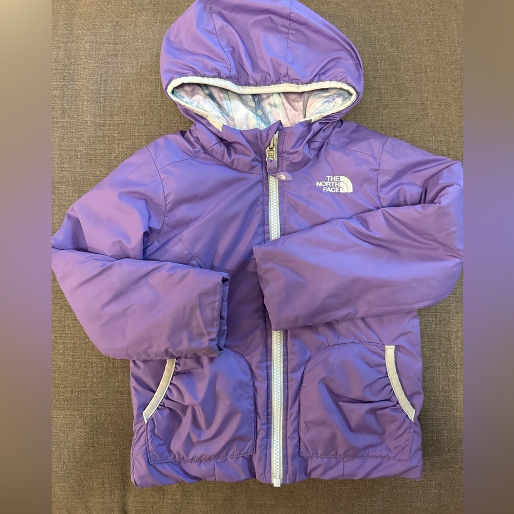 Reversible coat- Northface/ 4T/ purple/ guc
